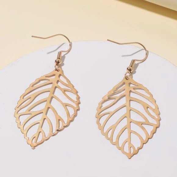 🔵𝟲𝟱%𝗢𝗙𝗙 𝗯𝘂𝗻𝗱𝗹𝗲𝘀 𝟯+🔵 NEW Large Leaf Bohemian Drop Earrings - Picture 5 of 16